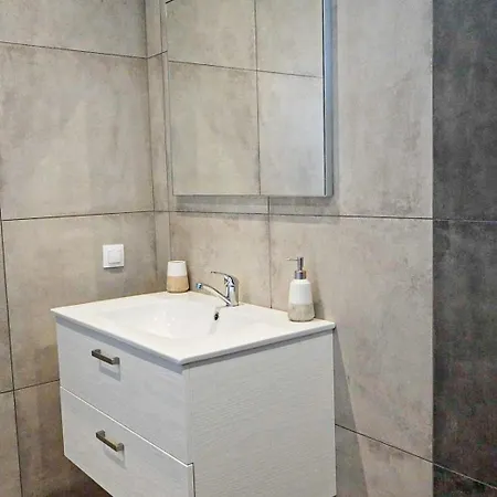 за гости танчеви Apartmán *